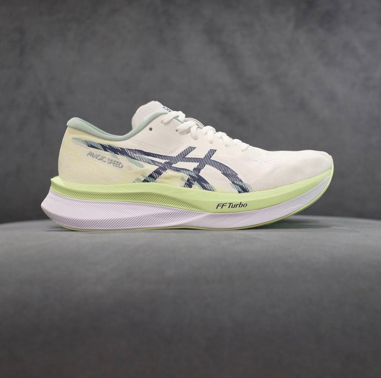 Asics Magic Speed 4 Cream Running Shoes