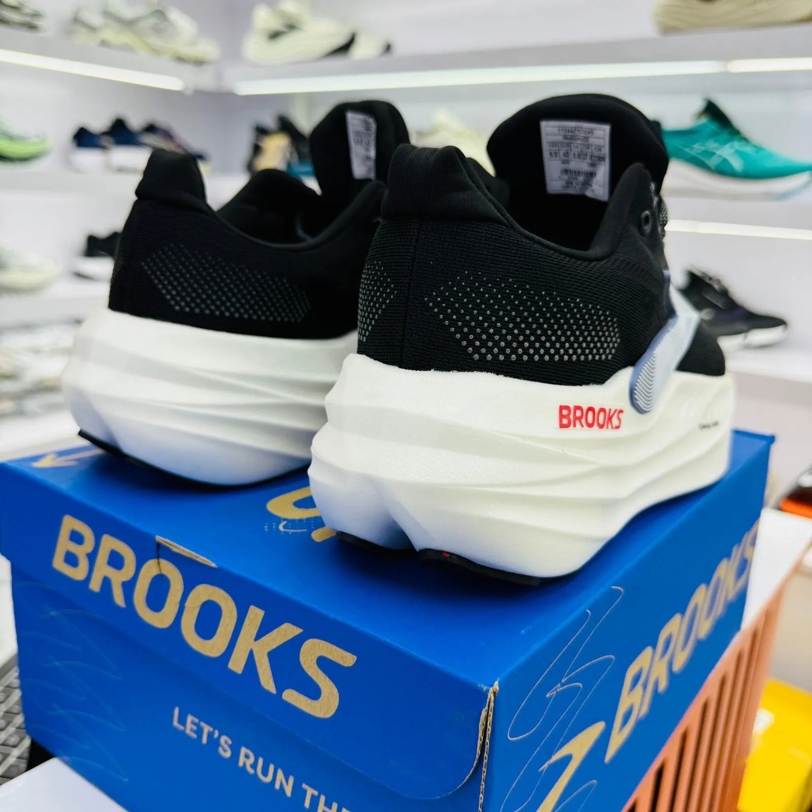 Brooks Glycerin Max Mirror Grade Black White Running Shoes