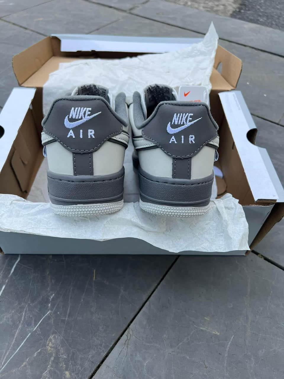 Airforce 1 Dark Sneakers