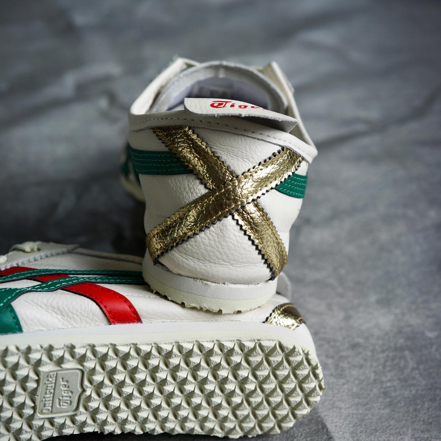 Onitsuka Tiger Mexico 66 Birch Sneakers