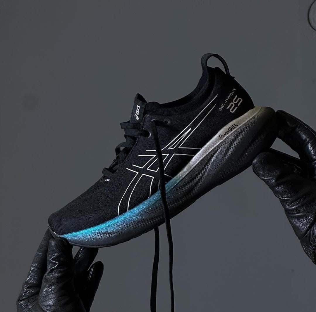 Asics Nimbus 25 Black Running Shoes
