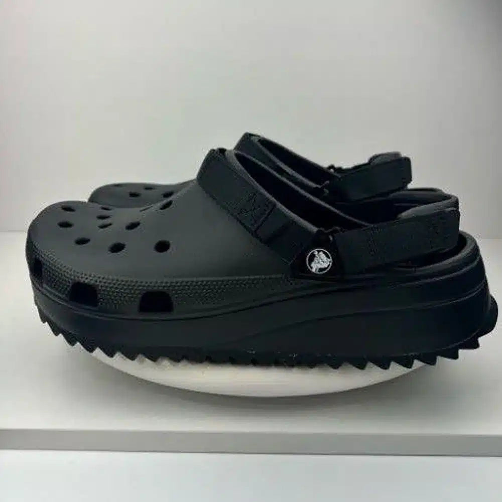 Hiker Full Black Clogs