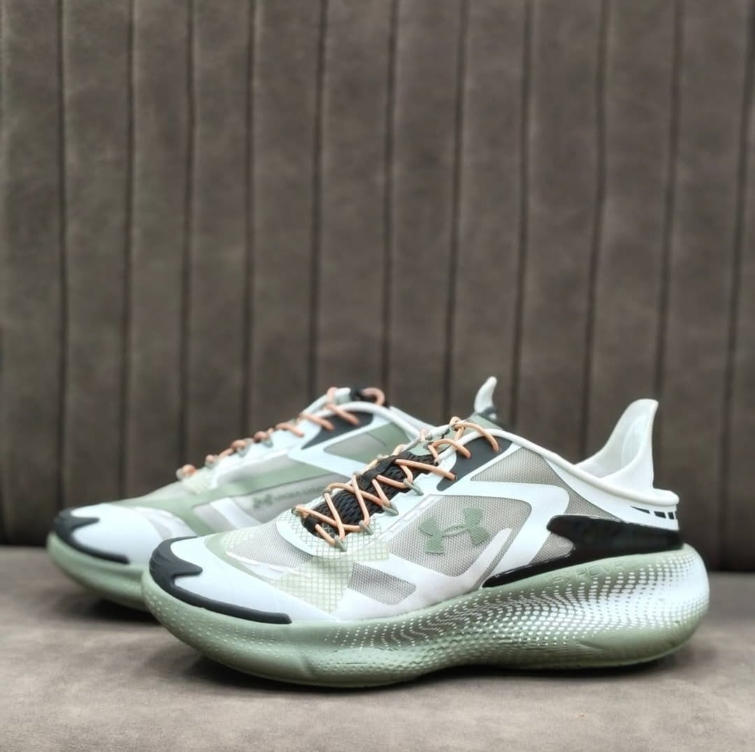 Under Armour Echo SlipSpeed Silica Green Running Shoes