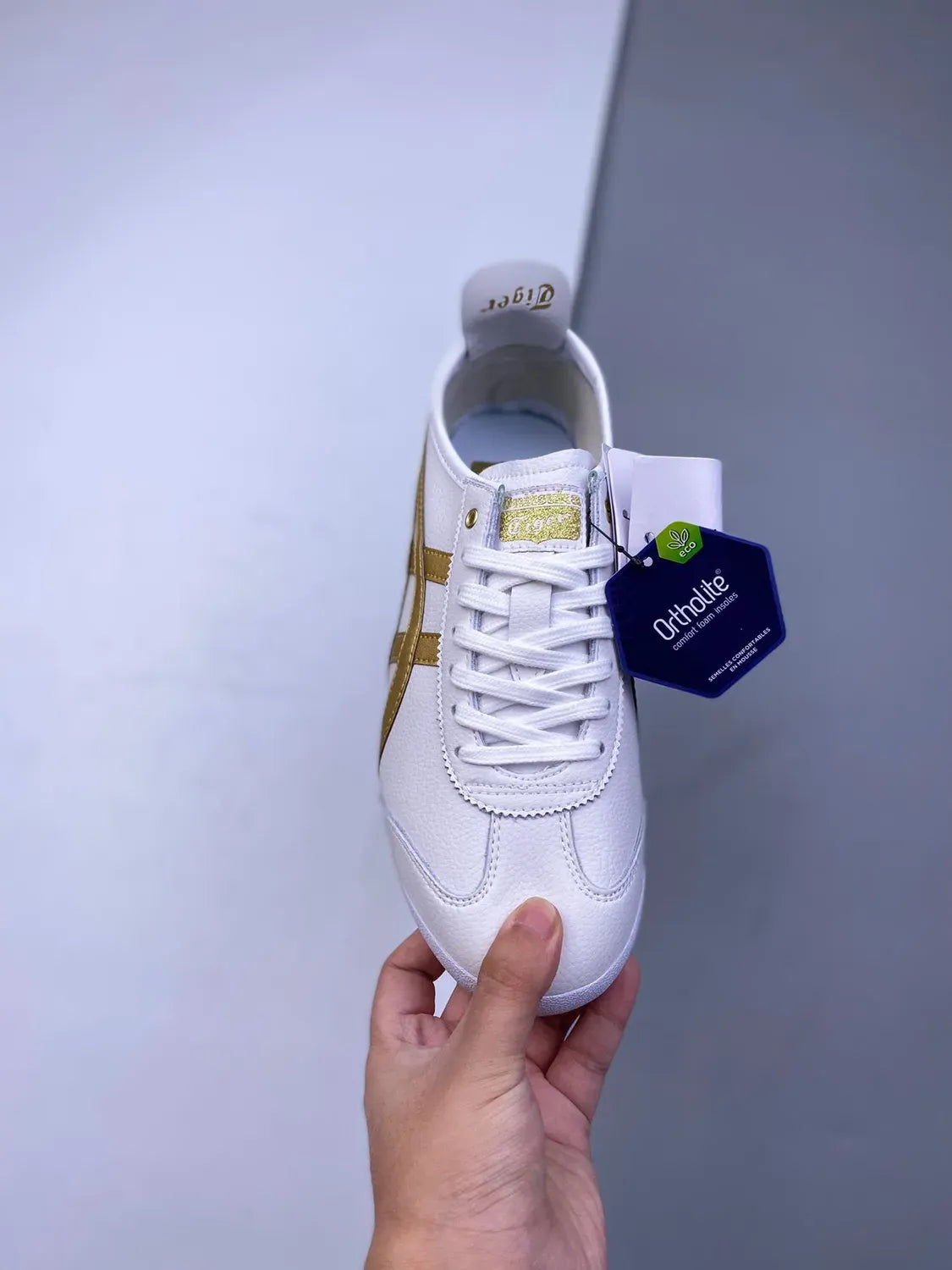 Onitsuka Tiger Mexico 66 White Gold Sneakers
