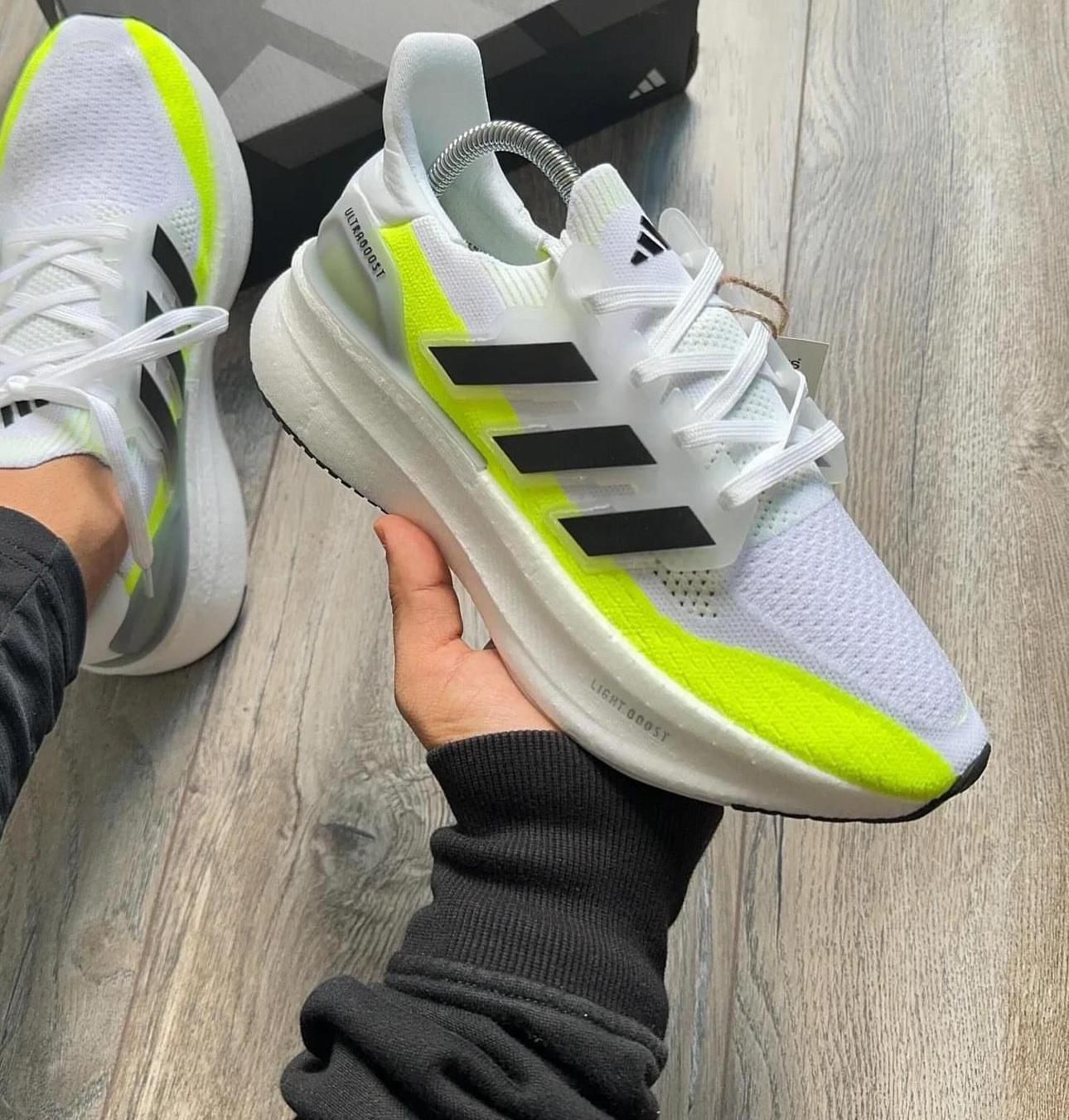 Adidas Ultra Boost 5