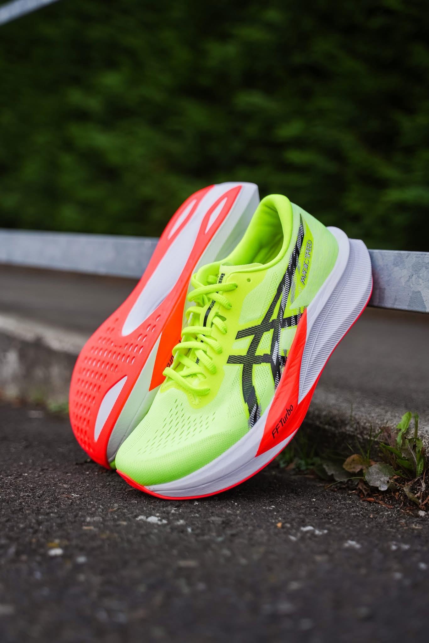 Asics Magic Speed 4 Light Green Running Shoes