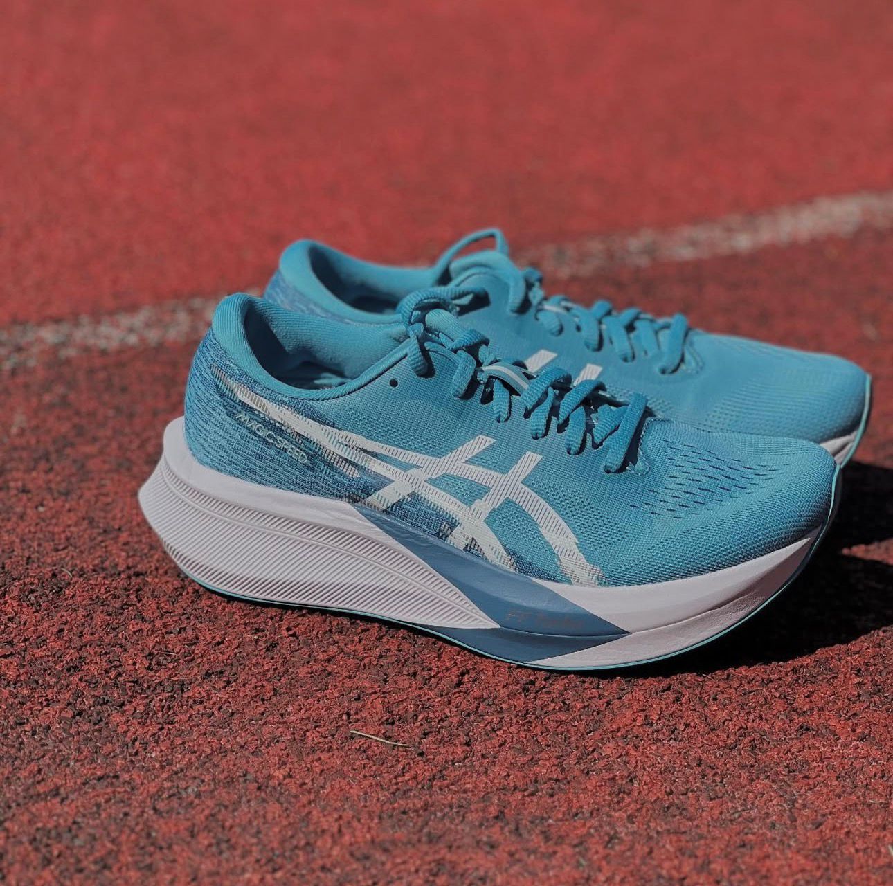 Asics Magic Speed 4 Cyan Running Shoes