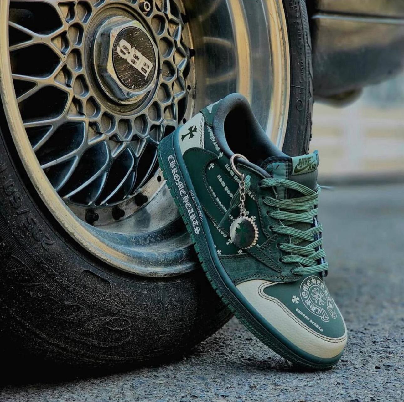 Air 1 Travis Scott Dark Green Sneakers