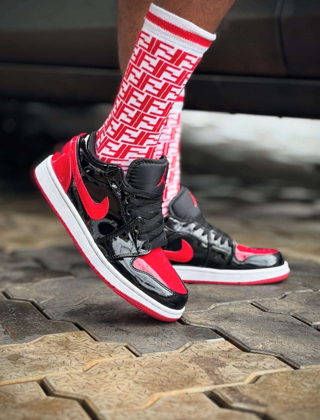 Air Jordan 1 Patent Black Sneakers