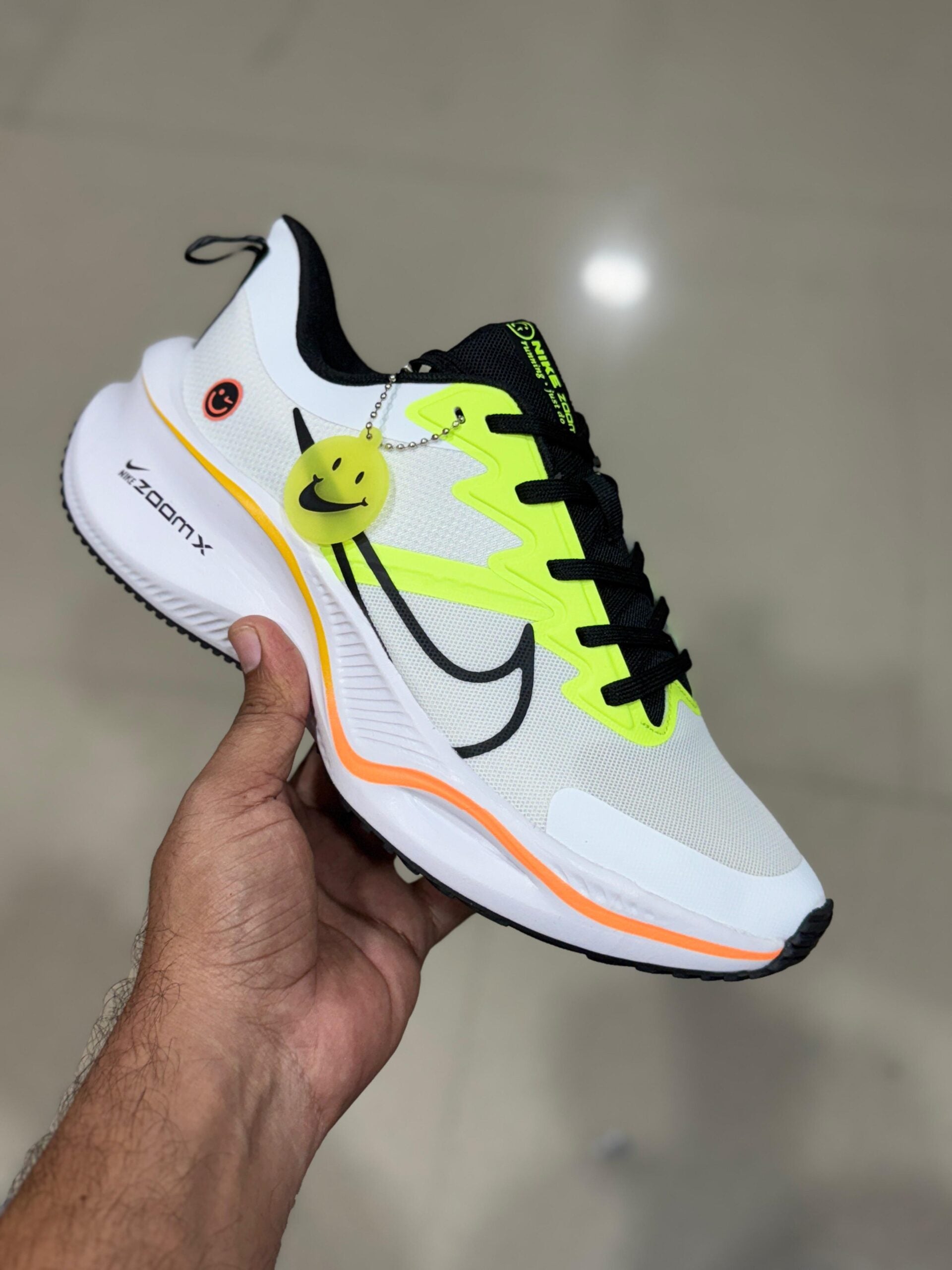 Zoom X Smile White Black Running Shoes