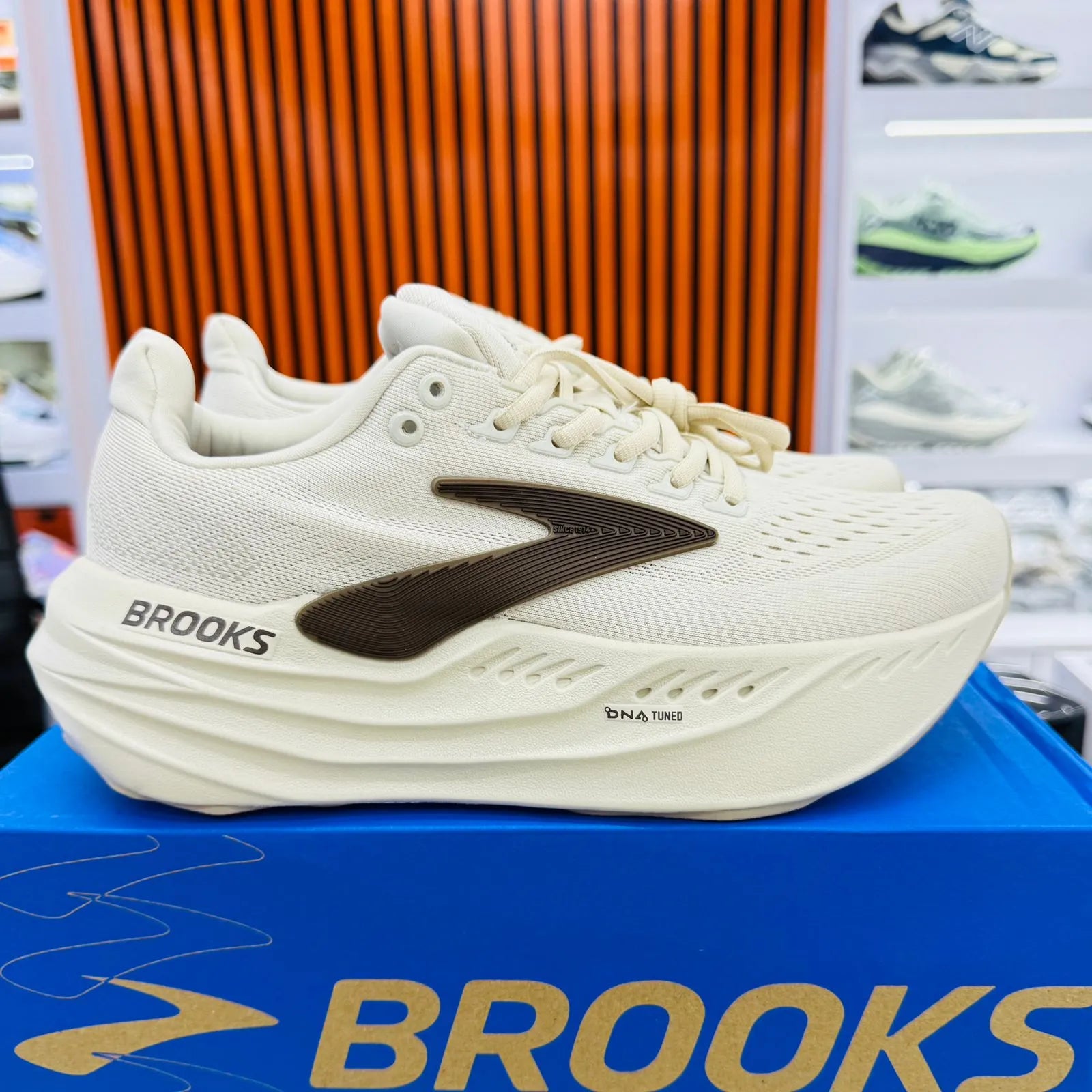 Brooks Glycerin Max Mirror Grade Beige Running Shoes
