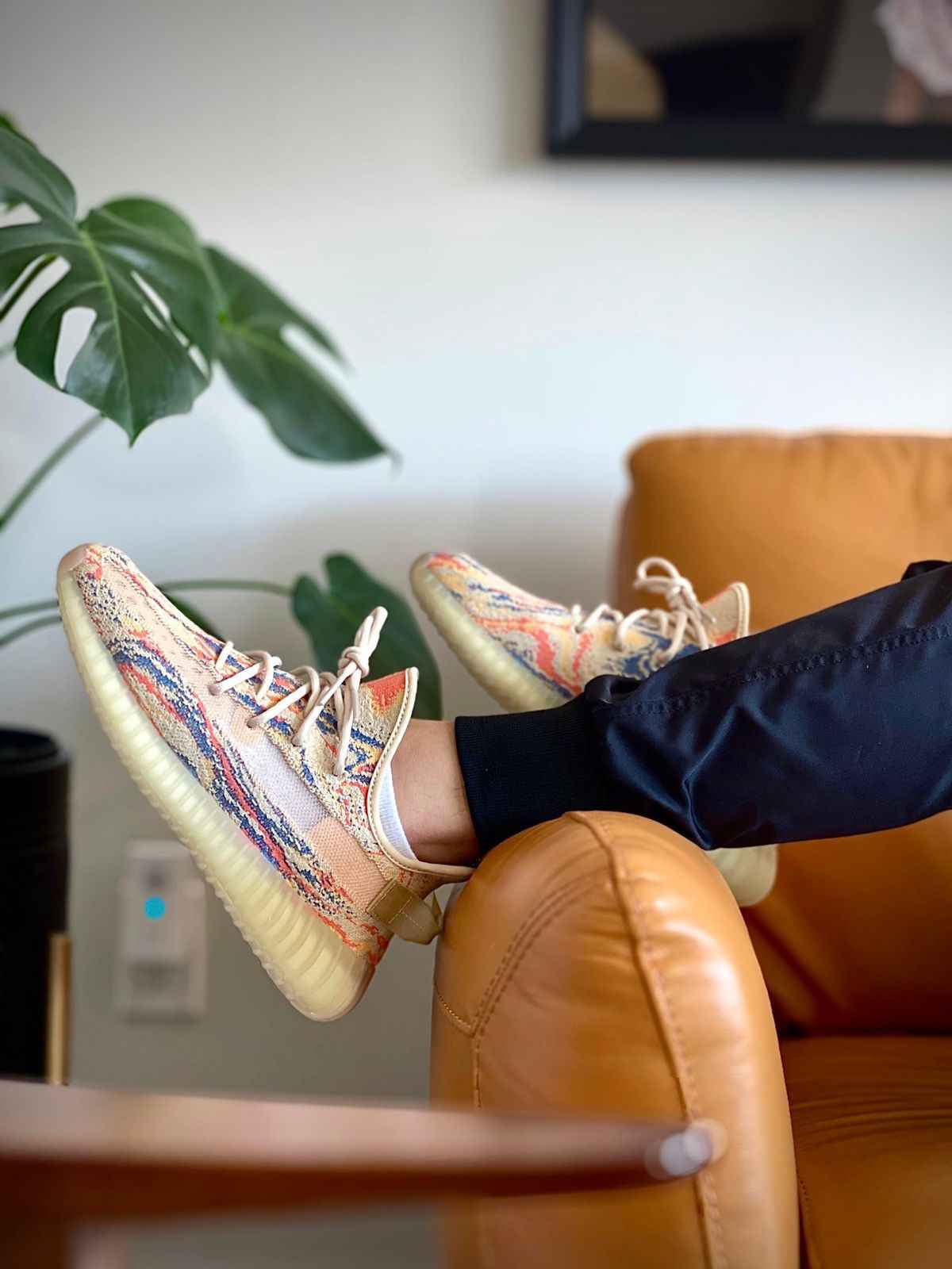 Branded Yeezy Boost 350 V2 Mx Oat Sneakers