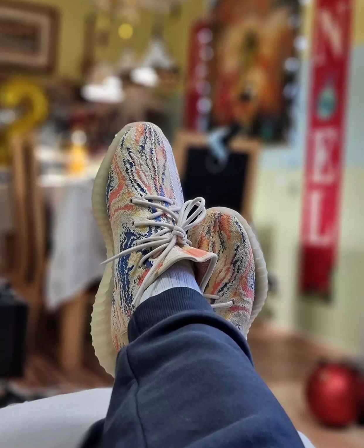 Branded Yeezy Boost 350 V2 Mx Oat Sneakers
