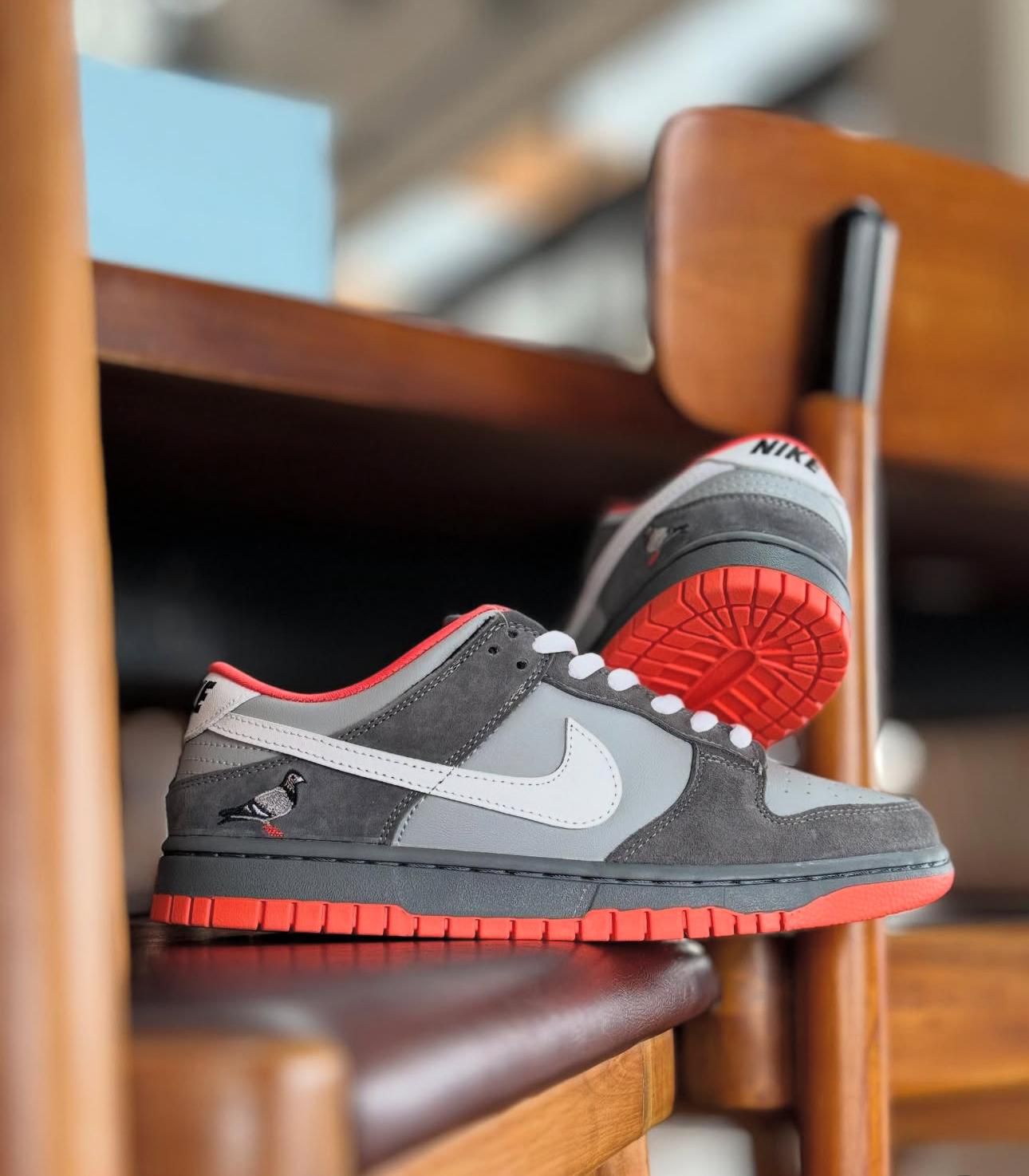 Nike Air Jordan SB Dunk Birds Grey Sneakers
