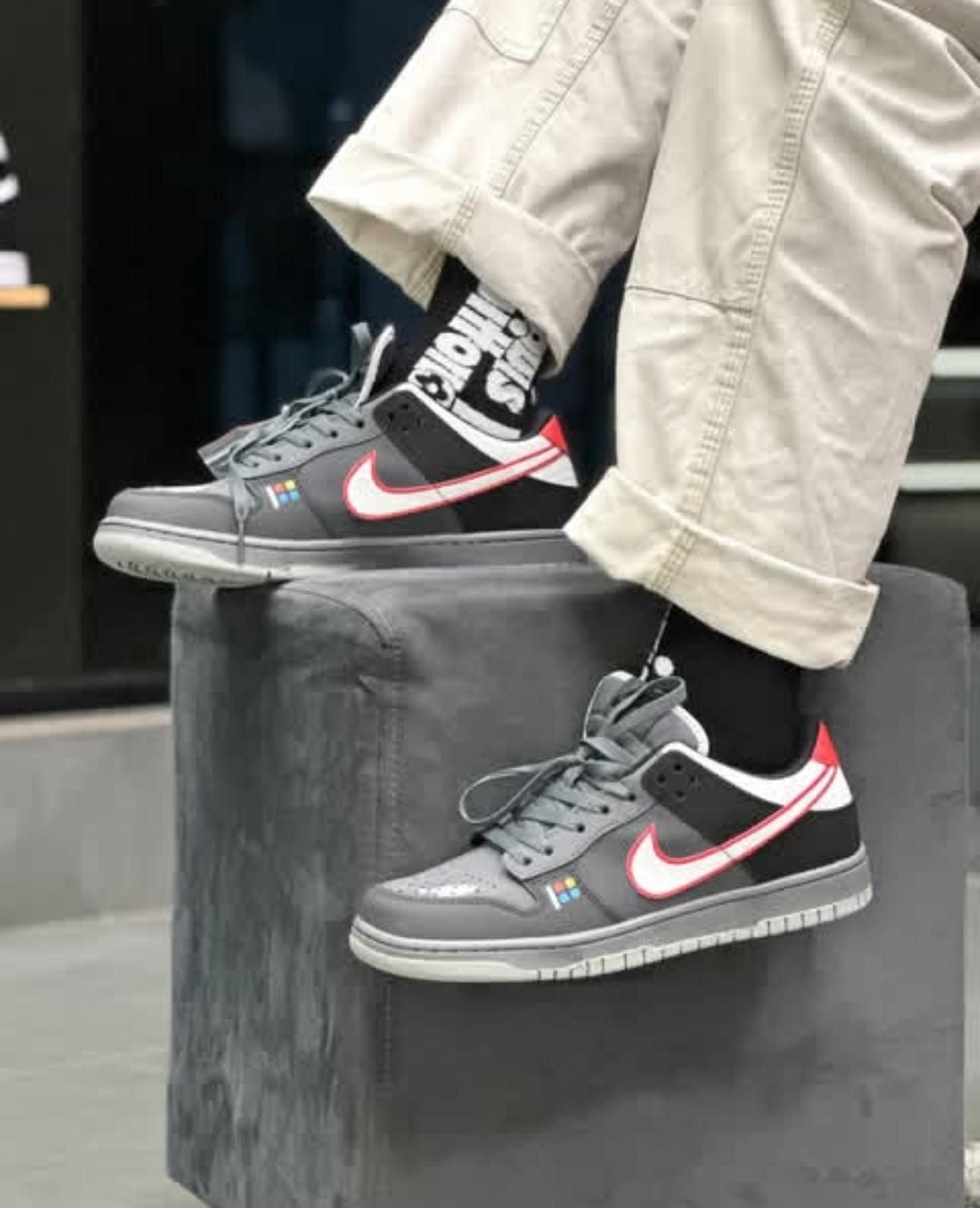 Nike Air Jordan SB Dunk Grey Sneakers