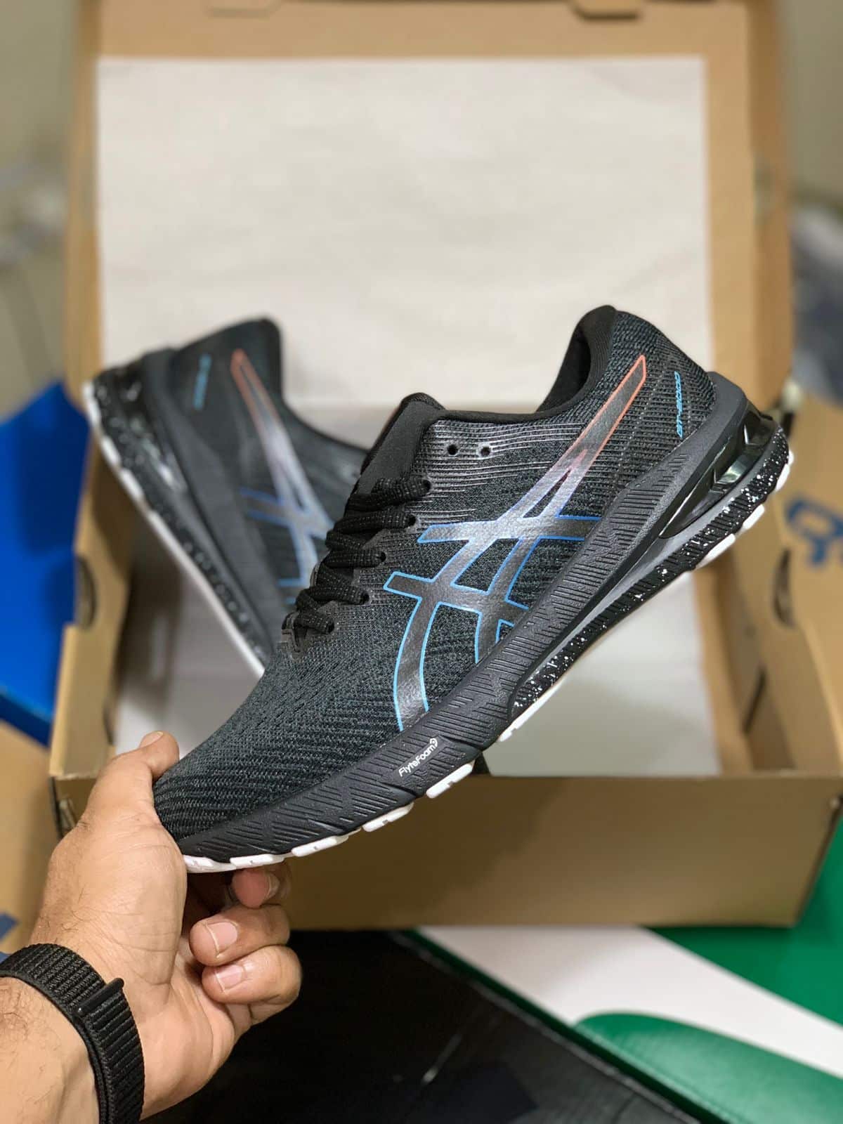 Asics GT-2000 10 Dark Black Running Shoes