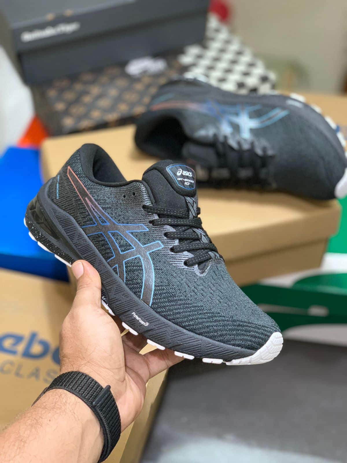 Asics GT-2000 10 Dark Black Running Shoes
