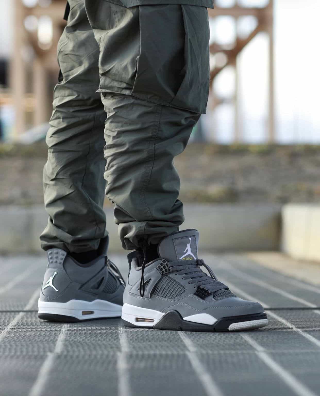 Branded Air Retro 4 Dark Grey Sneakers