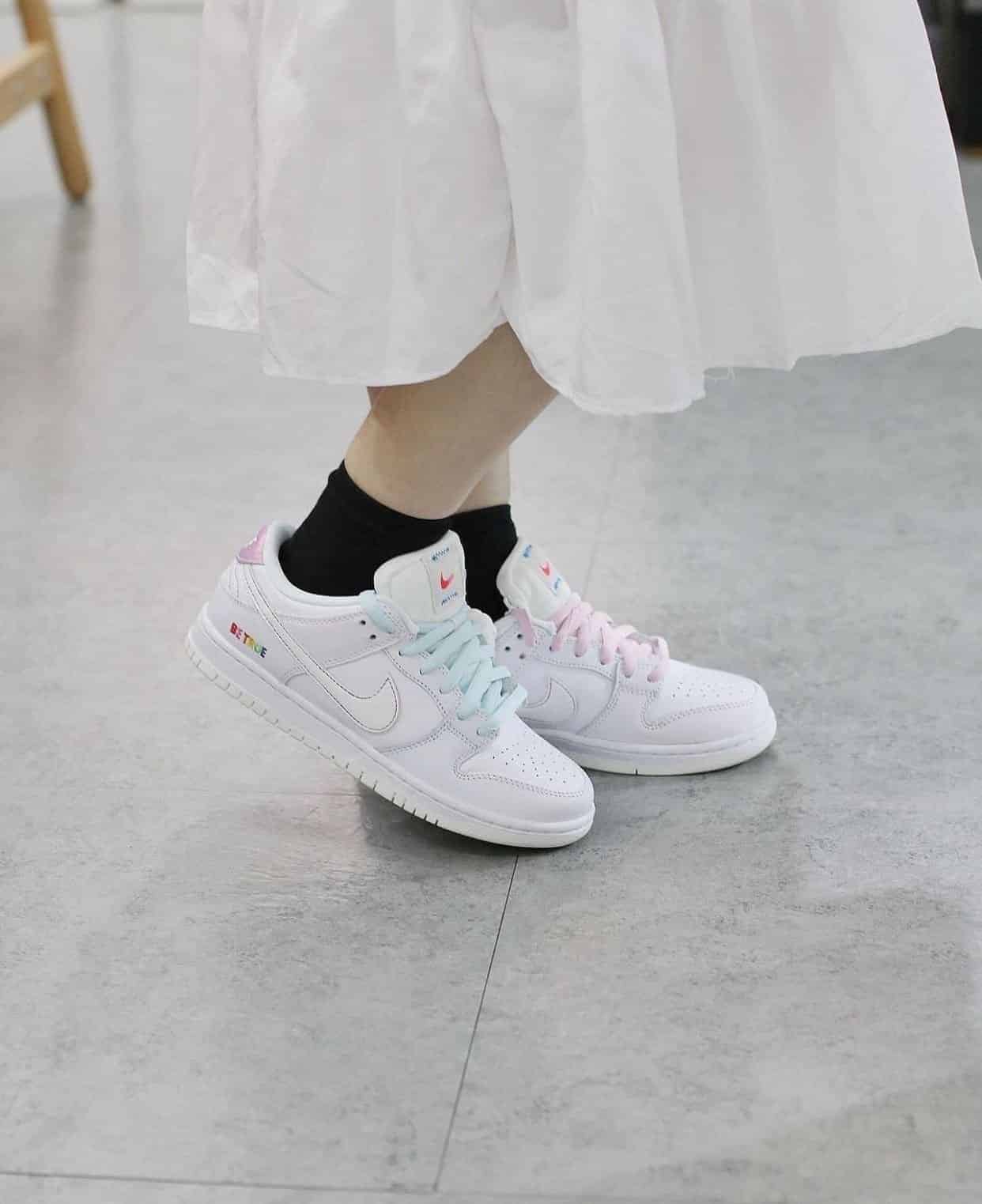 Branded SB Dunk Low Sneakers