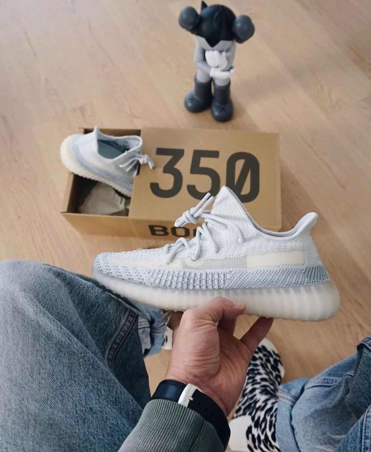 Branded Yeezy Boost 350 V2 Bone White Sneakers