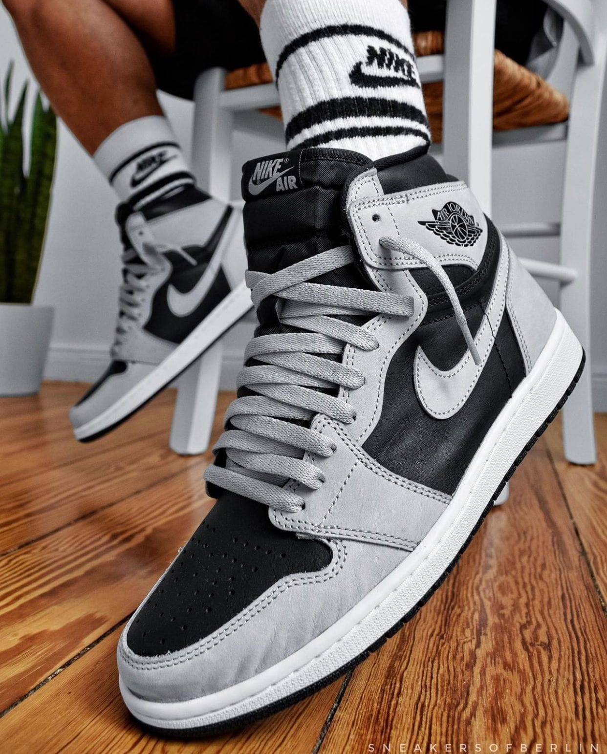 Branded Air 1 Long Sneakers