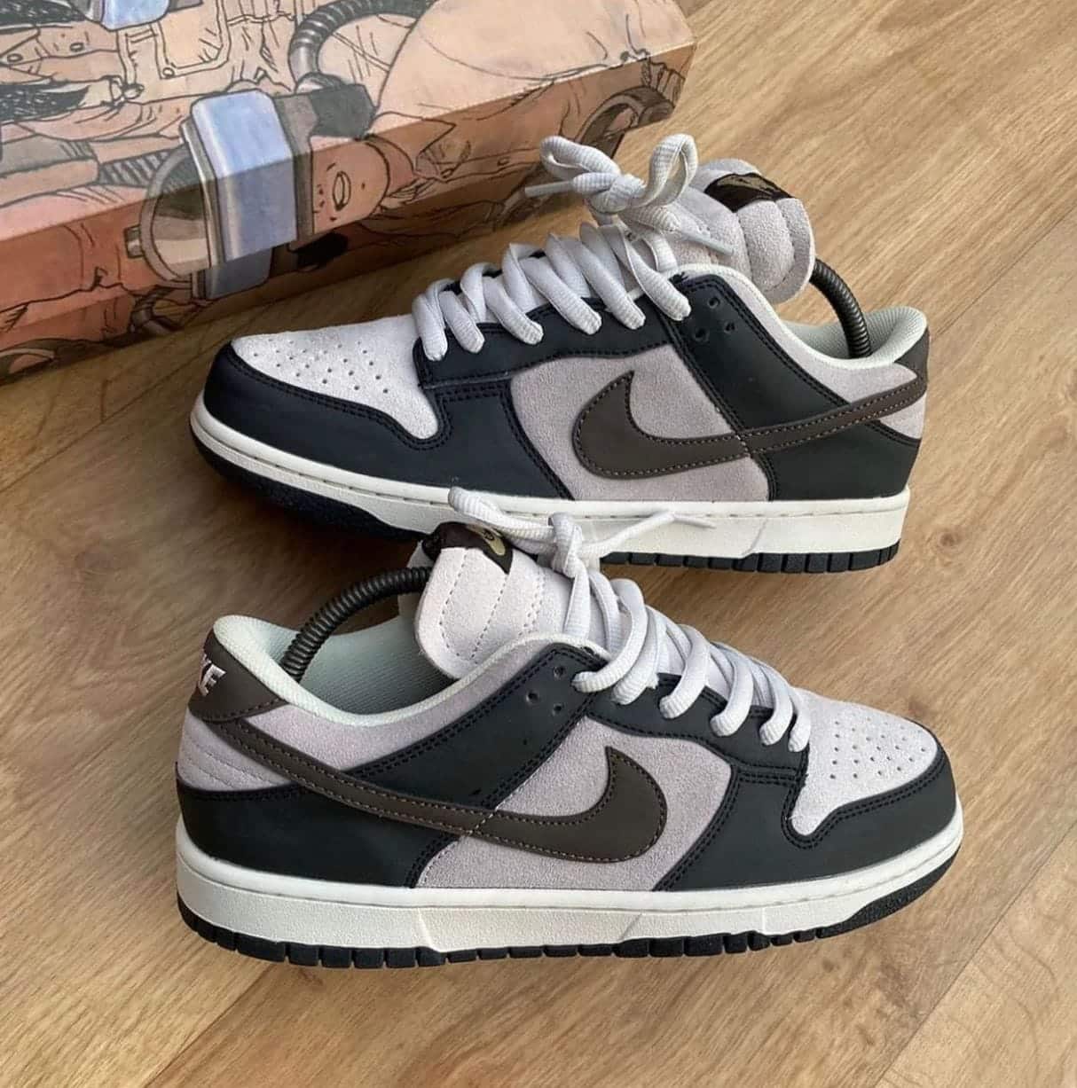 Branded SB Dunk Sneakers