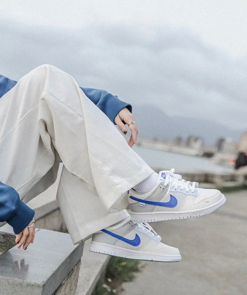 Branded SB Dunk Ivory Hyper Royal Low Sneakers