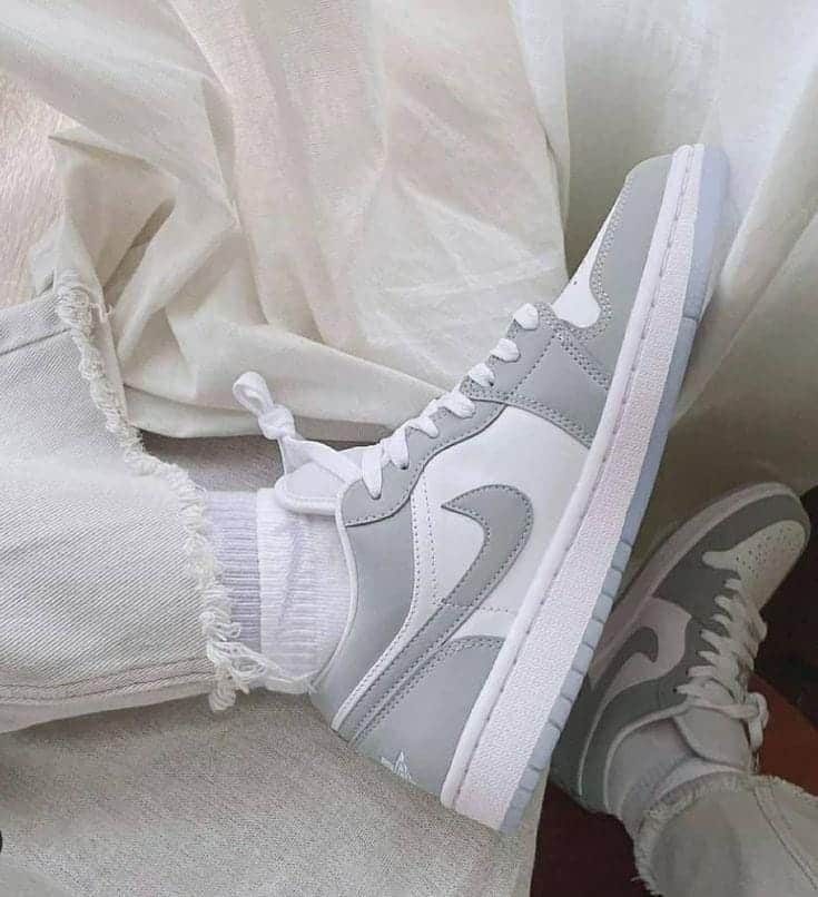 Branded Air 1 Wolf Grey Low Sneakers