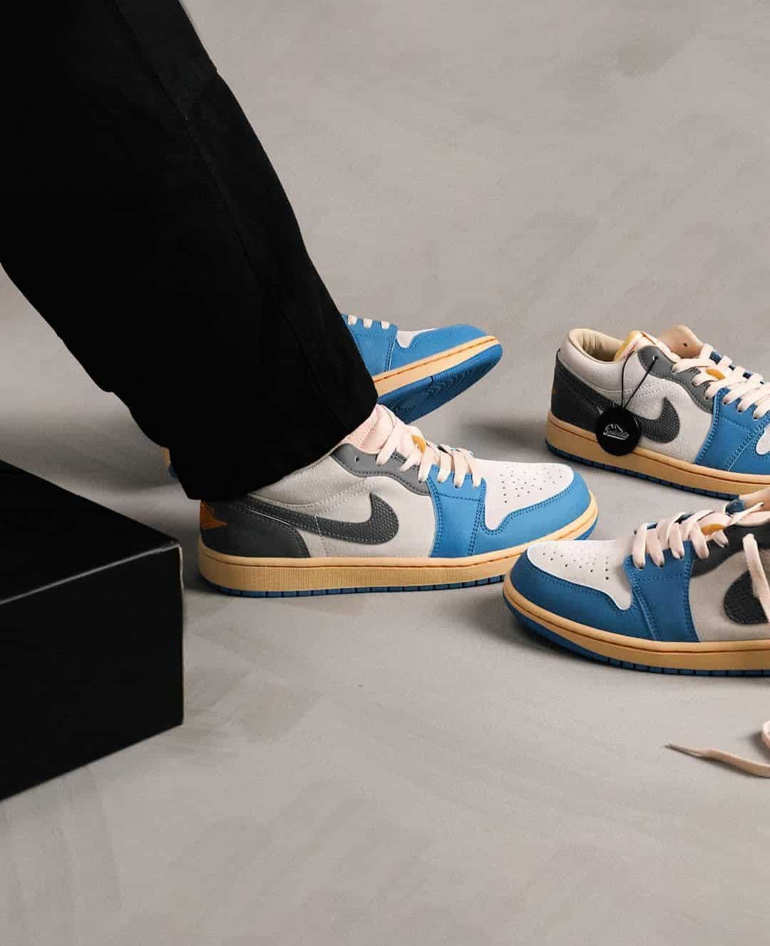 Branded Air 1 SE Tokyo Low Sneakers