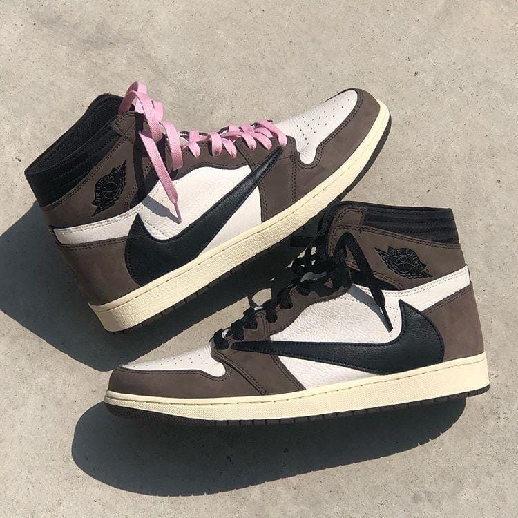 Branded Air 1 Travis Scott Long Sneakers