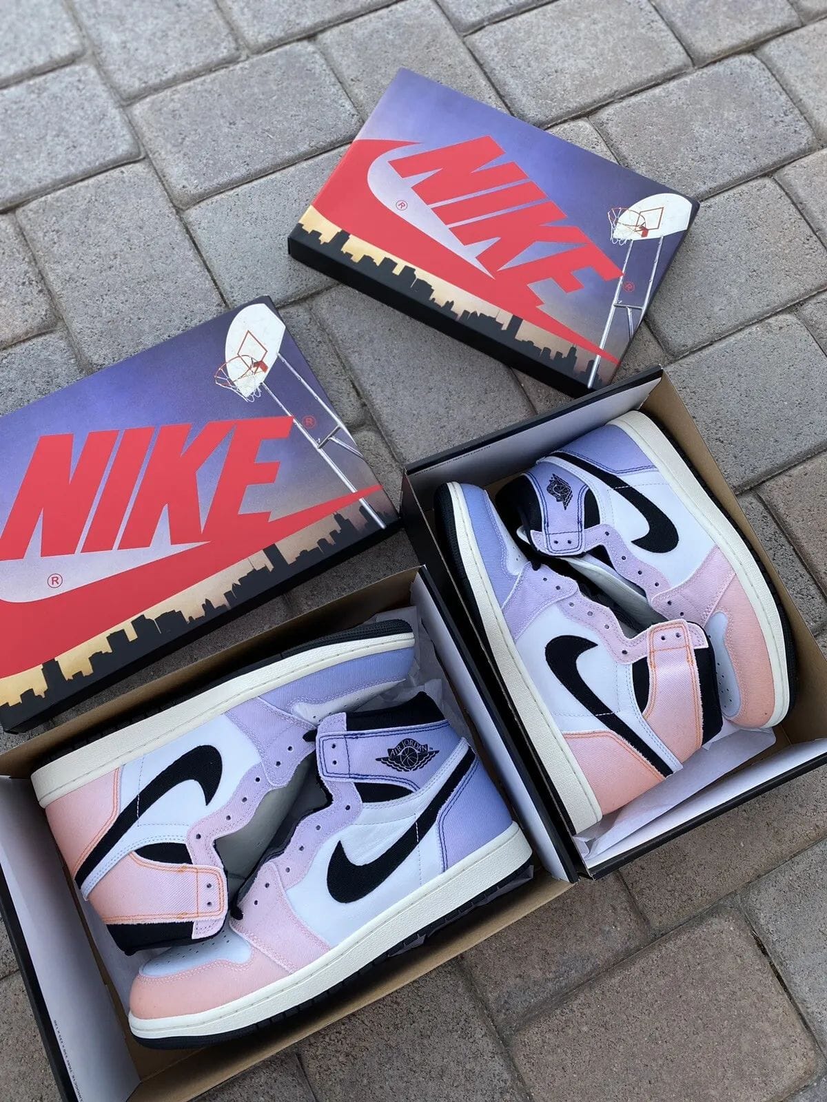 Branded Air 1 Nyc To Paris Sneakers