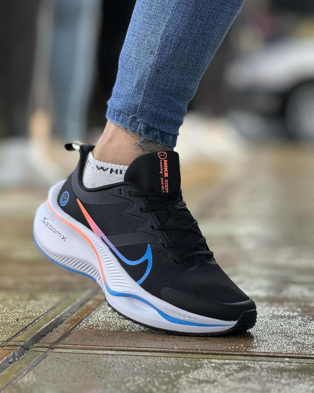 Branded Zoom X Smile Running Shoes