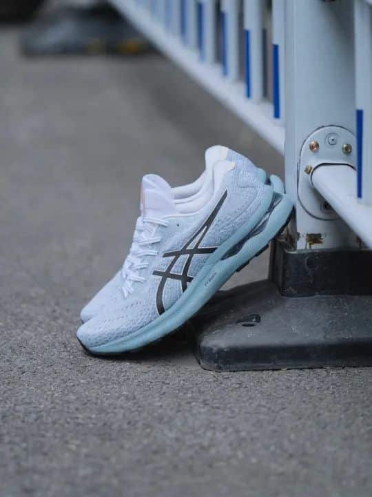 Asics Nimbus 24 Running Shoes