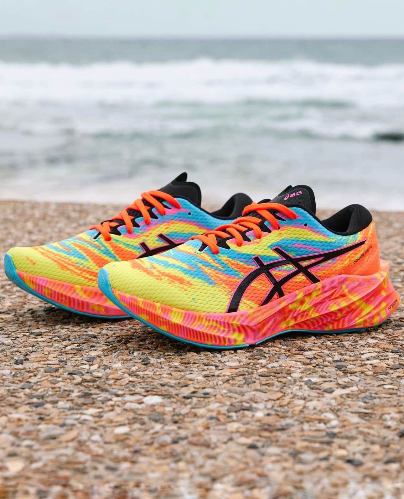 Asics Nova Blast 3 Running Shoes