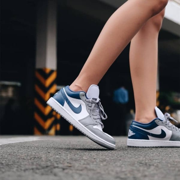Branded Retro 1 French Low Sneakers