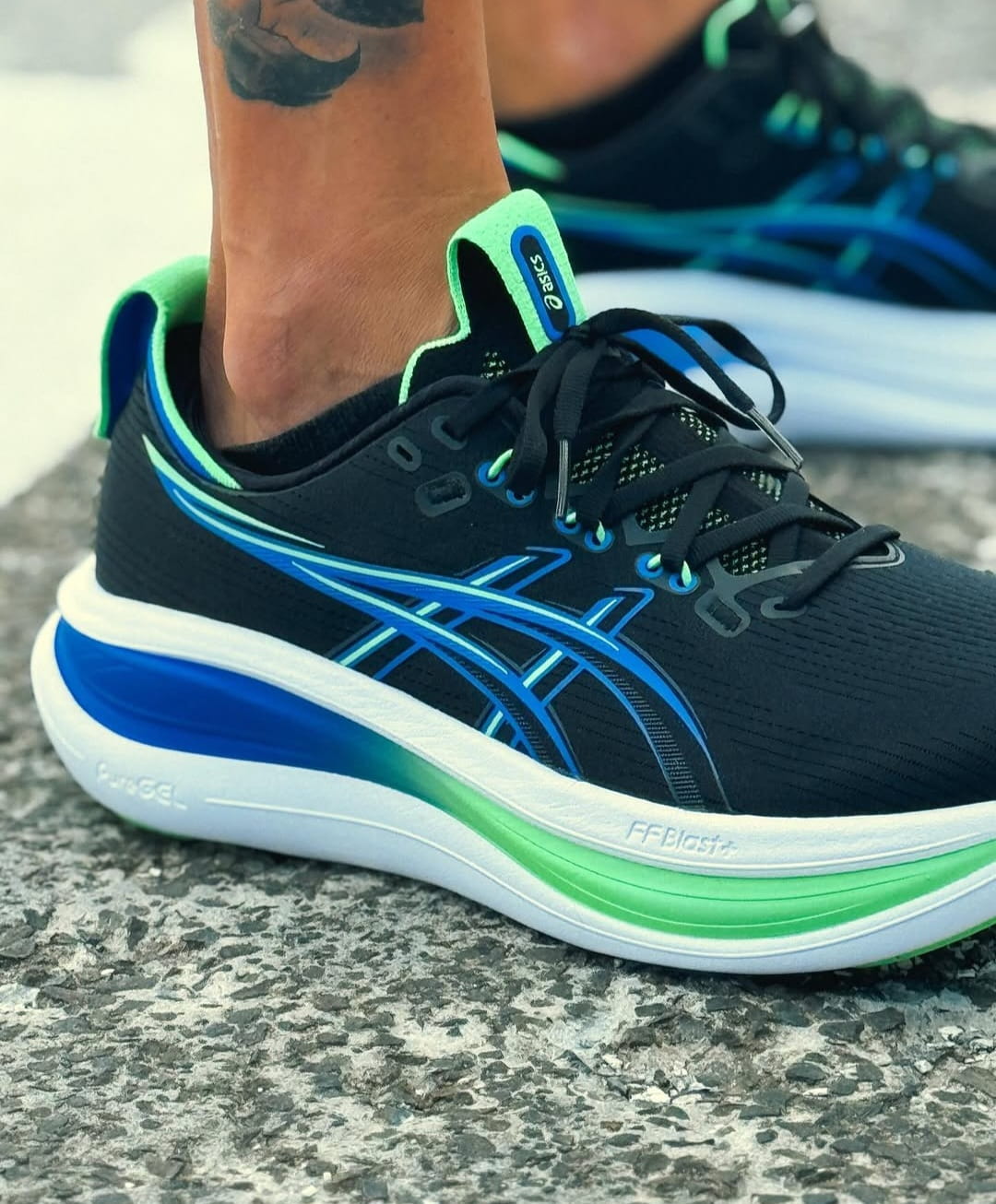 Asics Gel-Nimbus 28 Black Cobalt Burst Running Shoes